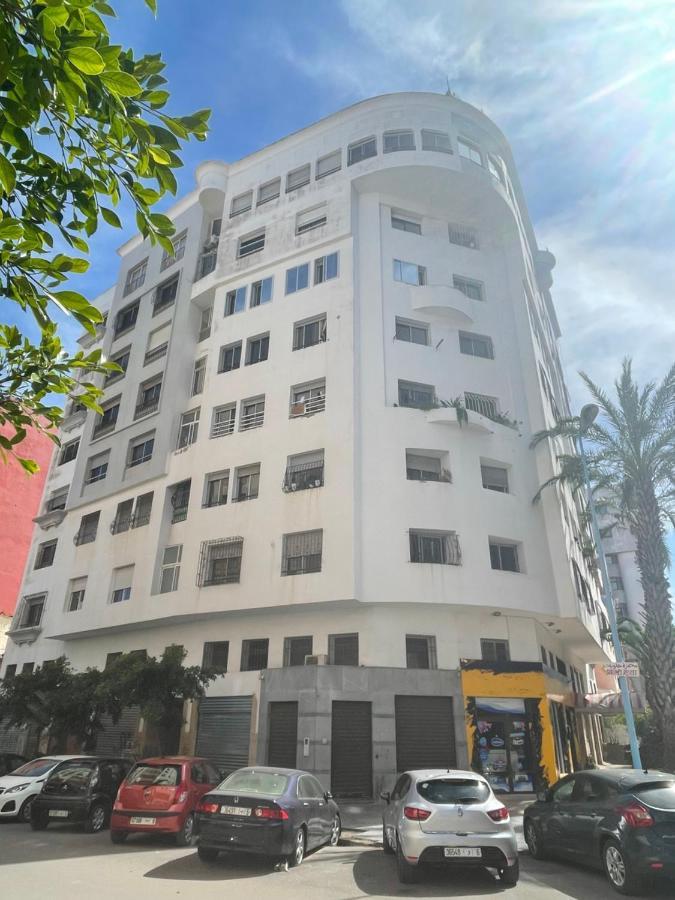 Bel Appartement Avec Une Belle Vue Sur La Grande Mosquee Hassan II Et La Mer Casablanca Exterior photo